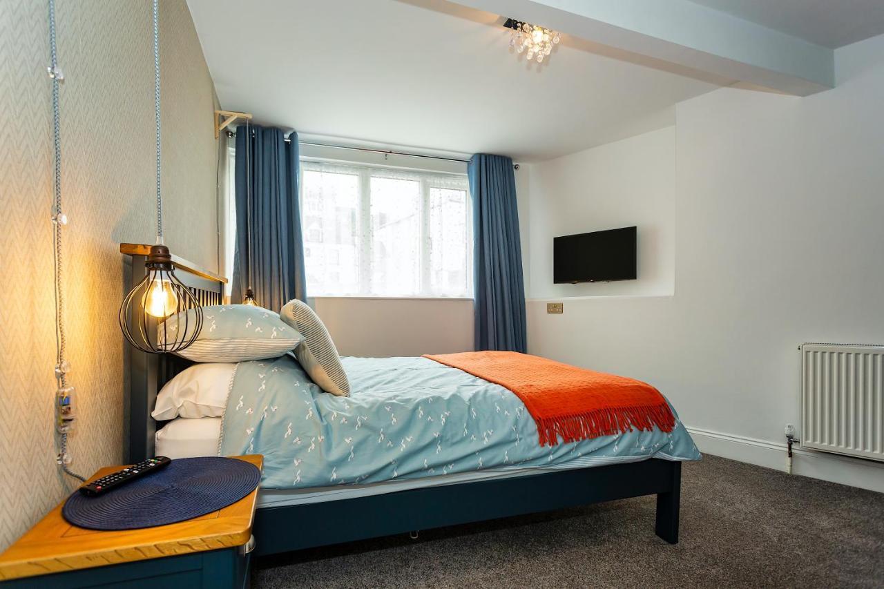 Seagulls Loft, Grove Apartments อิลฟราคูมบ์ ภายนอก รูปภาพ